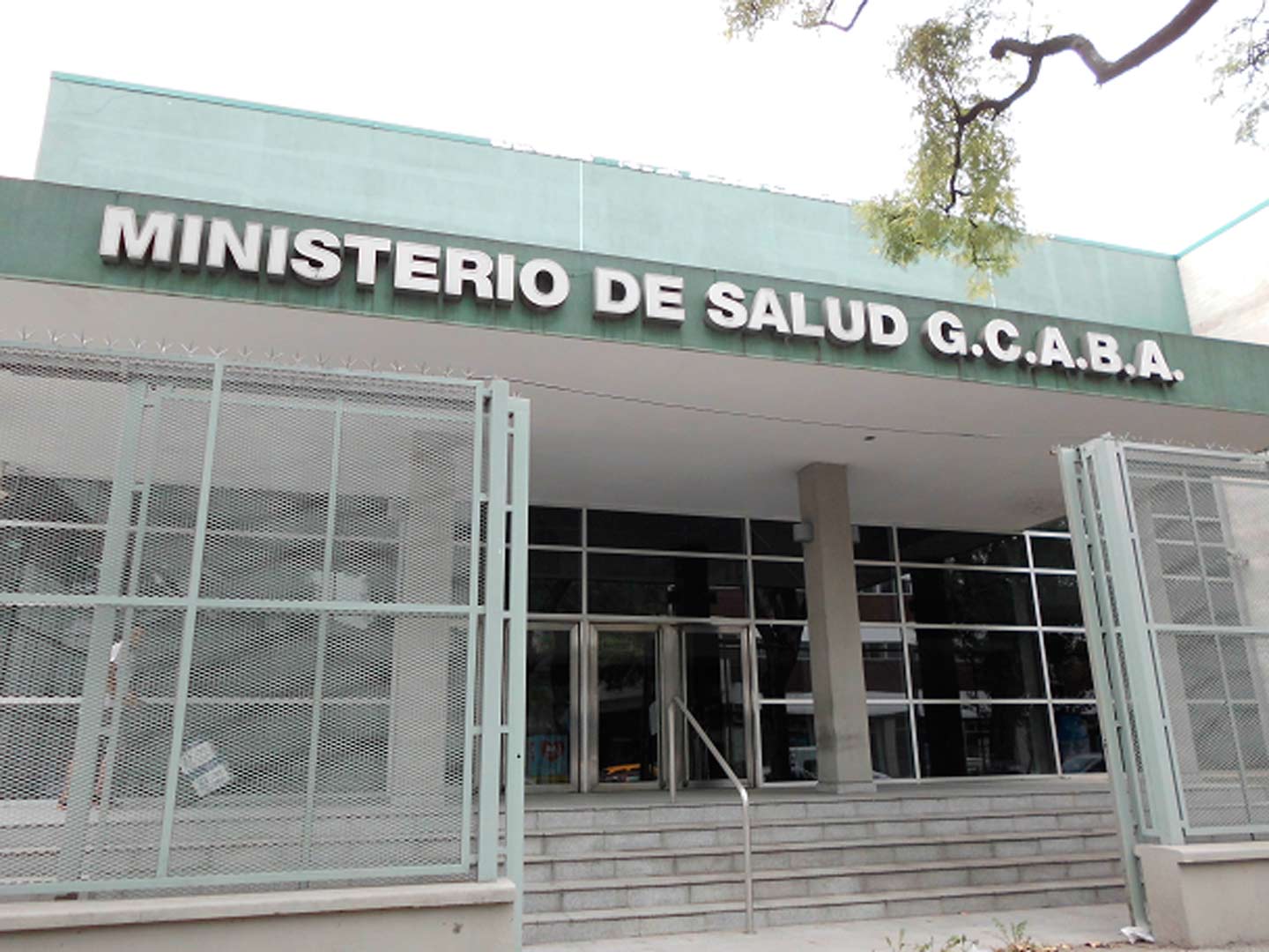 EL MINISTERIO DE SALUD ABRE CONCURSOS PÚBLICOS