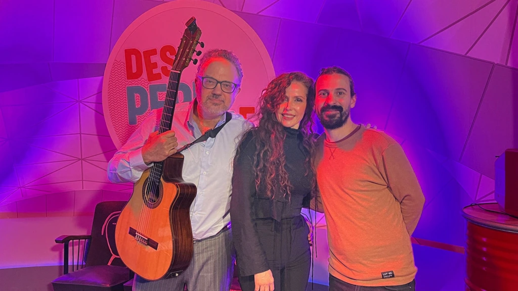 YAMINA DEL REAL Y SUS GUITARRISTAS MATIAS KULFAS Y MATIAS ALBAMONTE