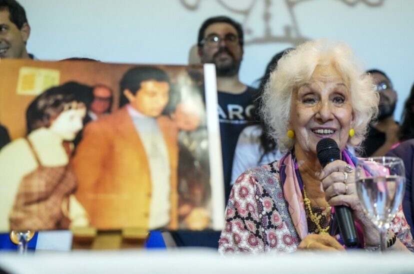 ABUELAS DE PLAZA DE MAYO ANUNCIÓ QUE ENCONTRARON AL NIETO 133