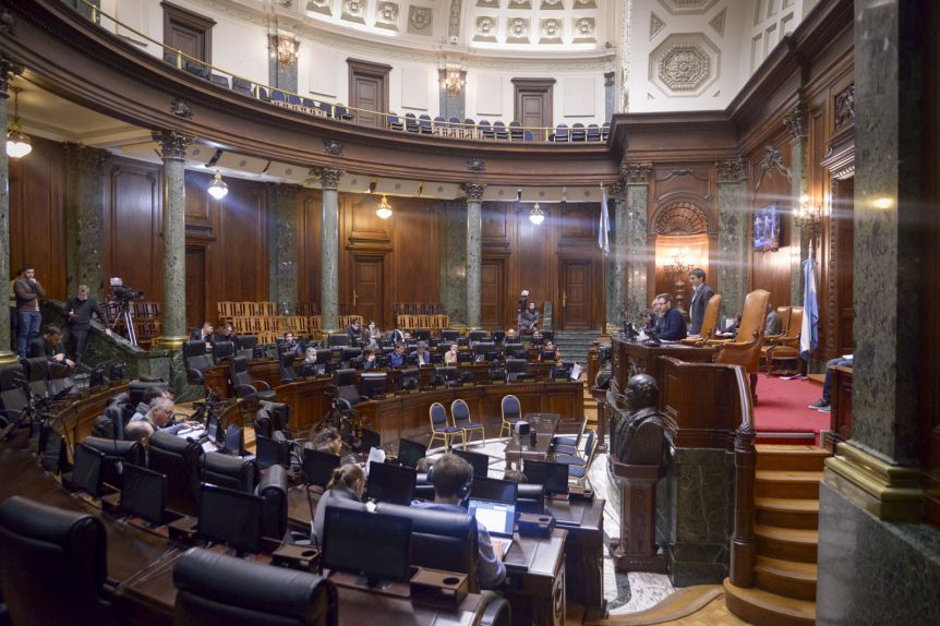 LA LEGISLATURA VUELVE A SESIONAR