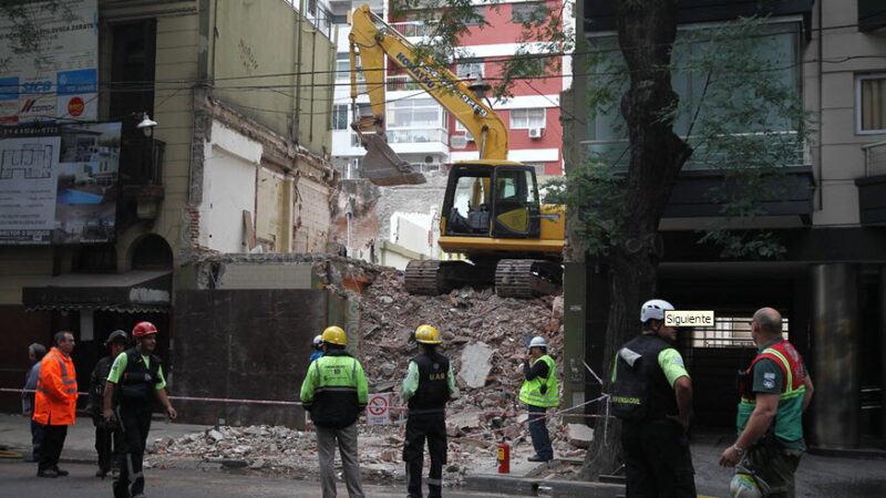 PIDEN INFORMES SOBRE EL DERRUMBE EN CABALLITO