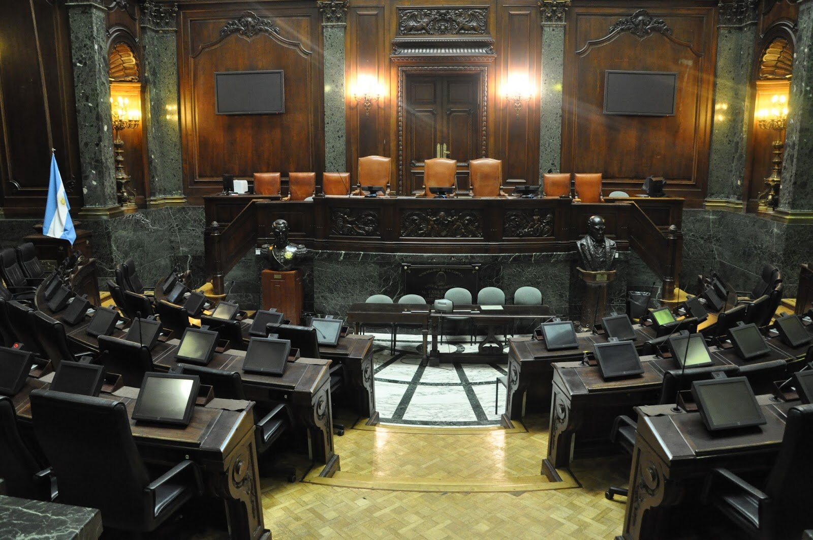 ESTE JUEVES NO HABRÁ SESIÓN EN LA LEGISLATURA PORTEÑA