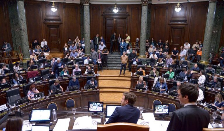 LA OPOSICIÓN EN LA LEGISLATURA RECHAZÓ EL CIERRE DE LA AGENCIA TELAM