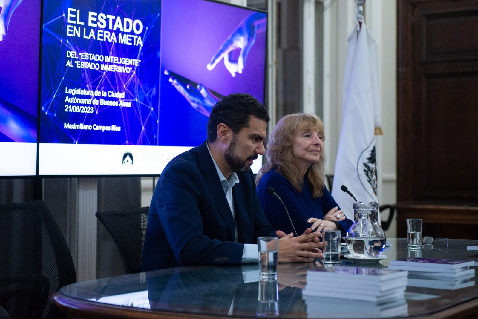 LA LEGISLATURA ENTREGÓ DOS DISTINCIONES