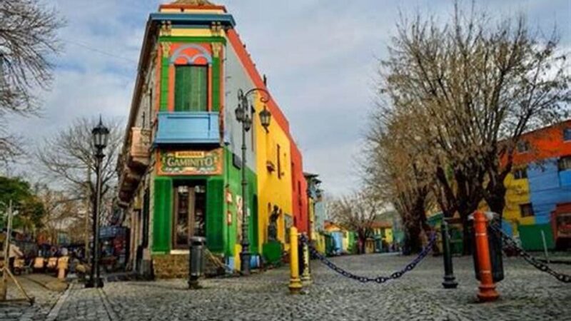 LA CIUDAD RENOVÓ EL PASEO CAMINITO EN LA BOCA