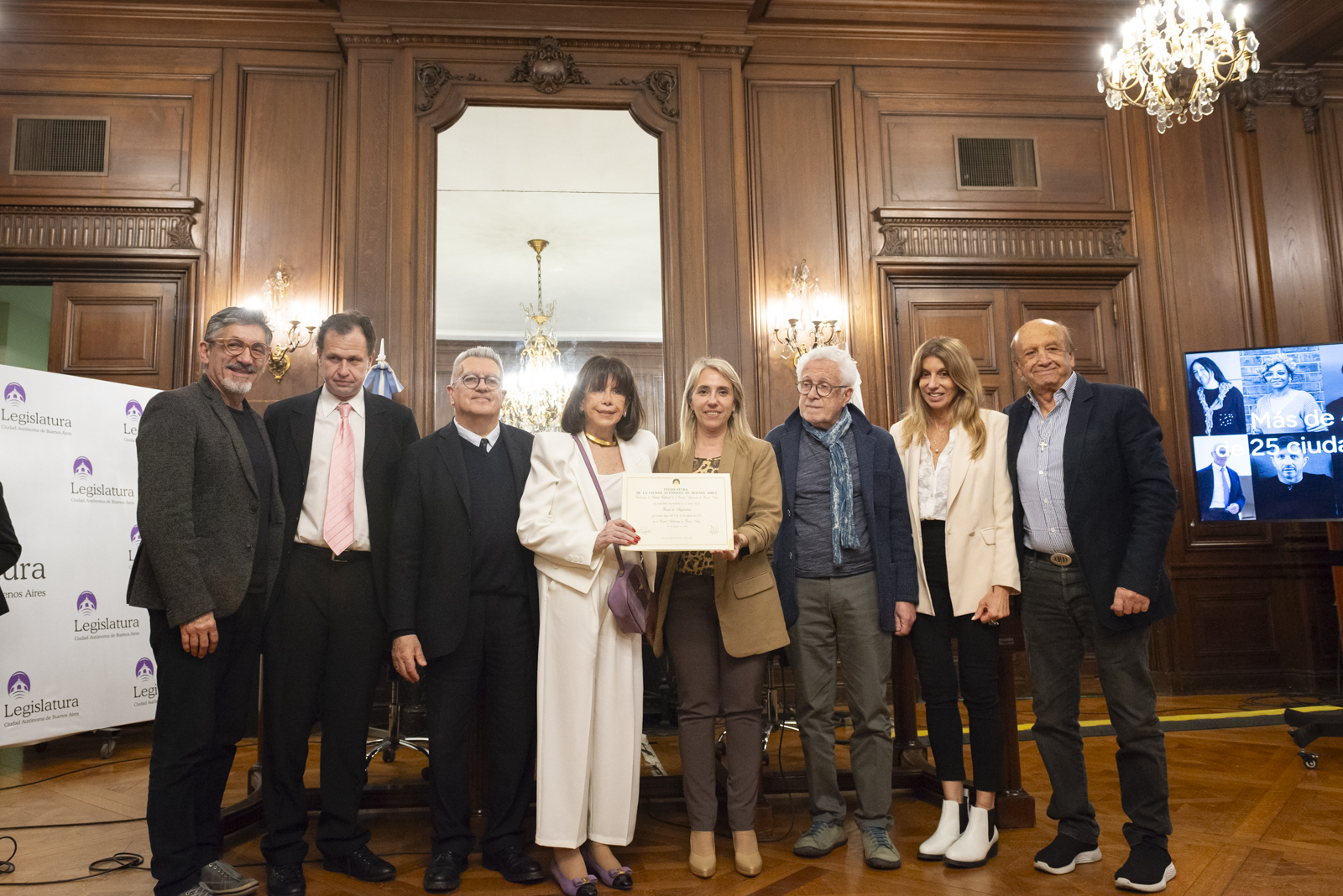 LA LEGISLATURA DECLARÓ DE INTERÉS A LA FEDERACIÓN DE CENTROS DE JUBILADOS Y PENSIONADOS “FUERZA Y VOLUNTAD TRANSFORMADORA” Y A LA BIENAL INTERNACIONAL DE ARQUITECTURA