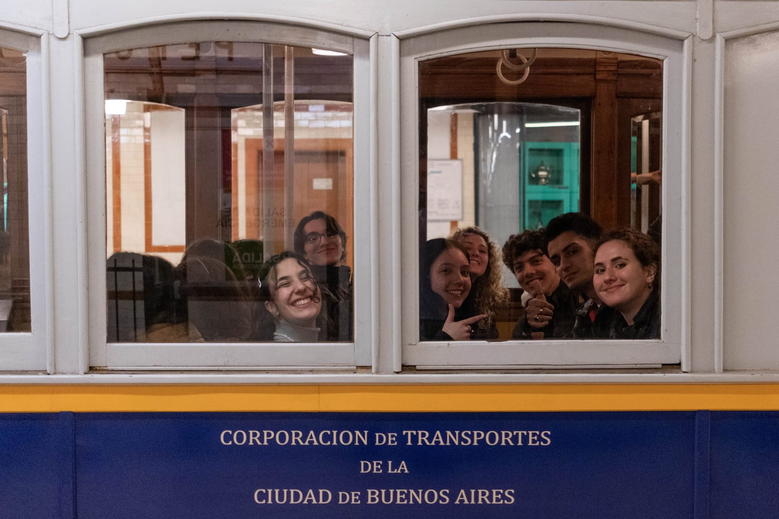 VUELVEN A CIRCULAR “LAS BRUJAS” POR LA LÍNEA A DEL SUBTE