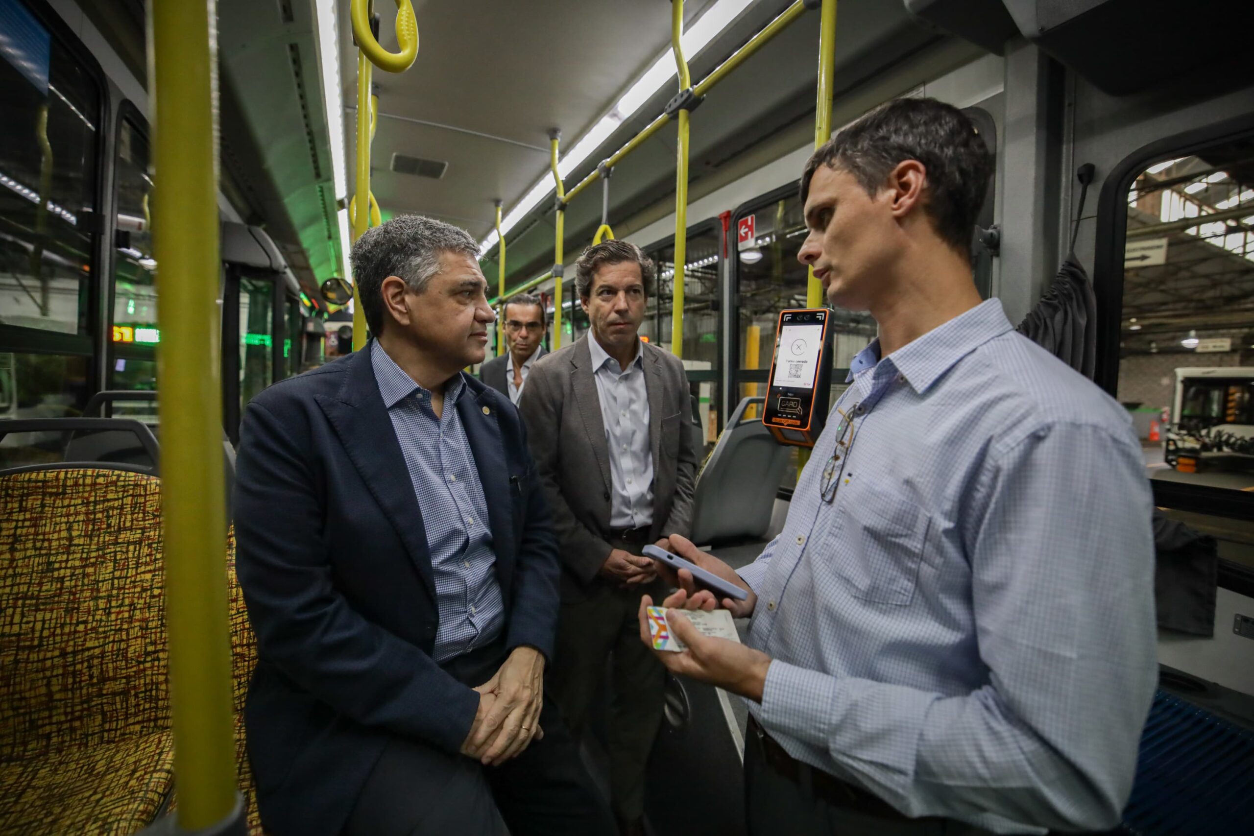 LA CIUDAD ANUNCIÓ QUE MEJORARÁ EL SERVICIO DE LAS 31 LÍNEAS DE COLECTIVOS