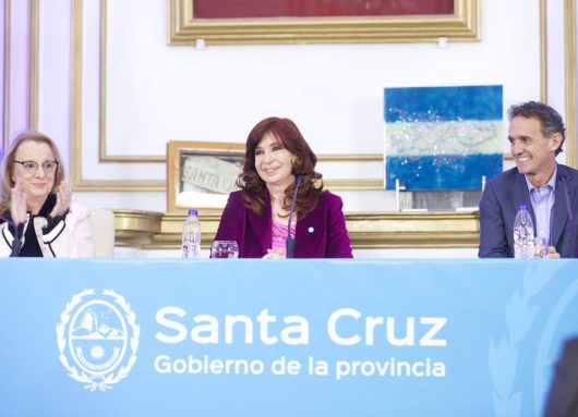 DENUNCIARON A CRISTINA KIRCHNER POR COBRAR UN PLUS EN SU JUBILACIÓN POR ZONA AUSTRAL