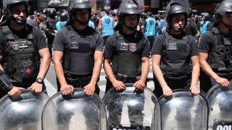 PROPONEN UNA LEY CONTRA LA VIOLENCIA EJERCIDA POR FUERZAS POLICIALES