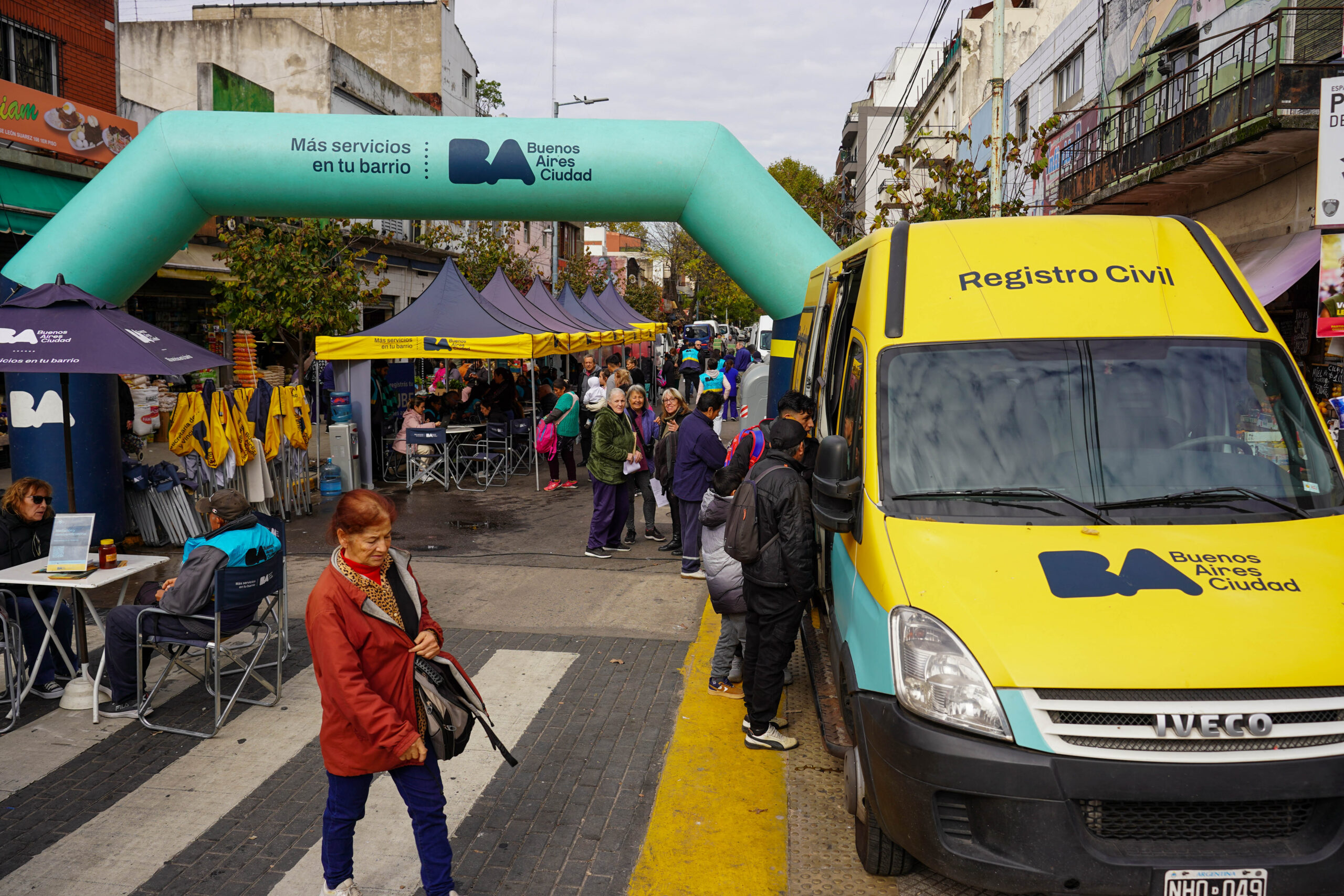 LAS OFICINAS MÓVILES LLEGAN A FLORES Y PARQUE CHACABUCO