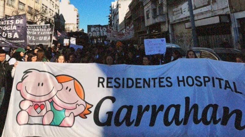 MASIVA MARCHA A PLAZA DE MAYO POR MEJORAS SALARIALES EN EL GARRAHAN