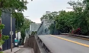 QUIEREN EVITAR DEMOLER EL PUENTE HISTÓRICO DE CIUDAD DE LA PAZ