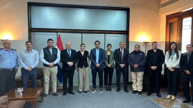 EL GOBIERNO PORTEÑO ACORDÓ CON PARAGUAY ESTRATEGIAS DE SEGURIDAD EN ENTORNOS URBANOS Y DEPORTIVOS