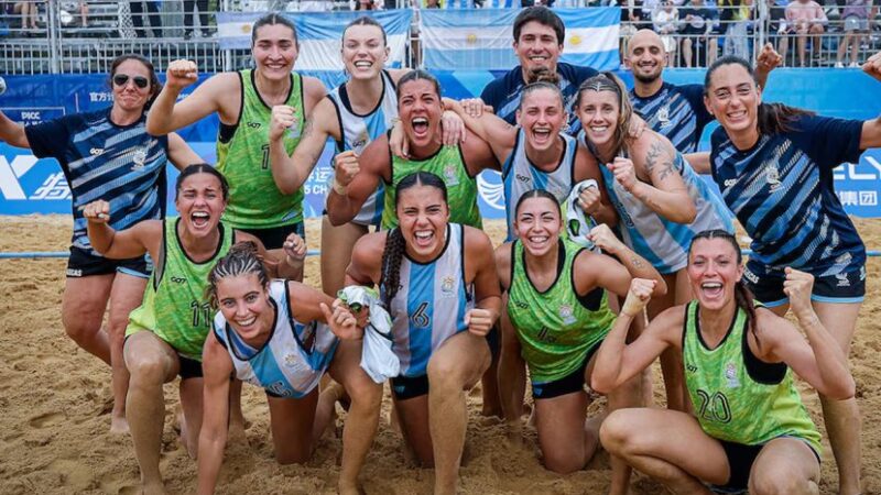 LA SELECCIÓN FEMENINA DE BEACH HANDBALL HIZO HISTORIA