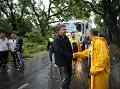 JORGE MACRI DESTACÓ EL OPERATIVO ESPECIAL POR LA ALERTA CLIMÁTICA EN LA CIUDAD
