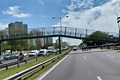 YA REABRIÓ EL TRÁNSITO LA AV. GRAL PAZ LUEGO DE REMOVER UN PUENTE
