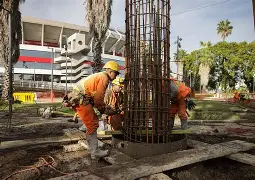 NUÑEZ: MEGAOPERATIVO PARA COLOCAR LA ESCTRUCTURA DE LA AMPLIACIÓN DEL PUENTE LABRUNA