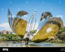 LA CIUDAD CELEBRÓ LA RESTAURACIÓN DE LA FLORALIS GENÉRICA