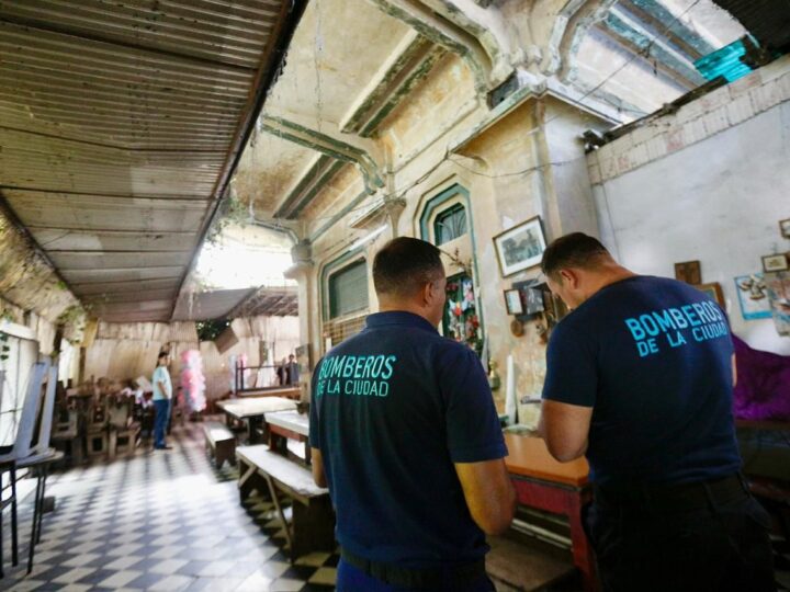 LA CIUDAD RECUPERÓ “LA CASONA” EN COSTANERA SUR, TOMADA POR MÁS DE 16 AÑOS