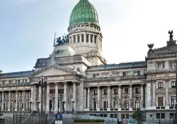 SESIÓN CLAVE EN EL CONGRESO DE LA NACIÓN EN MEDIO DE UN PARO TOTAL