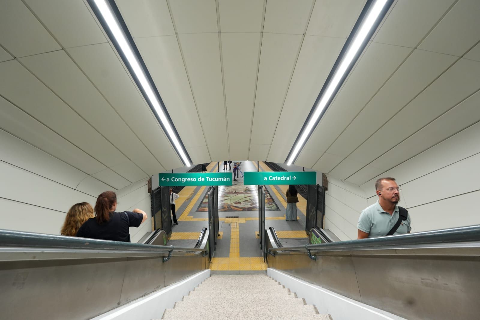 REABRIERON DOS ESTACIONES DE SUBTE CLAVES TRAS SU REMODELACIÓN