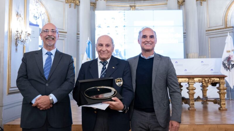 LOS PUMAS FUERON HOMENAJEADOS EN LA LEGISLATURA PORTEÑA