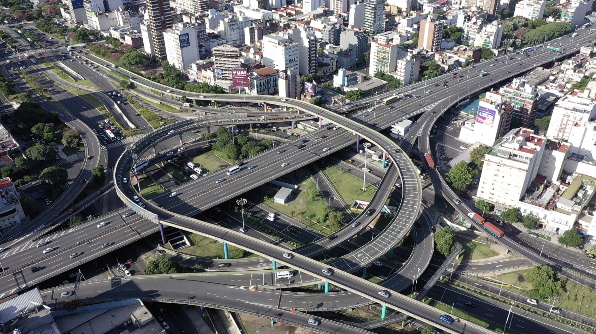 MARTES Y MIÉRCOLES A LA NOCHE HABRÁ CORTES EN AUTOPISTAS URBANAS POR OBRAS Y TRABAJOS DE MANTENIMIENTO