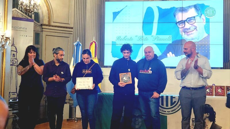 BETO PIANELLI FUE HOMENAJEADO EN LA LEGISLATURA PORTEÑA