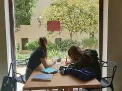 CUIDADO Y REFLEXIÓN PARA ADOLESCENTES