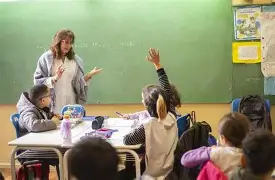 LA CIUDAD MODIFICÓ EL ESTATUTO DOCENTE