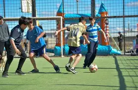 MENOS CANCHITAS Y ESPACIOS DEPORTIVOS, MÁS EDIFICIOS