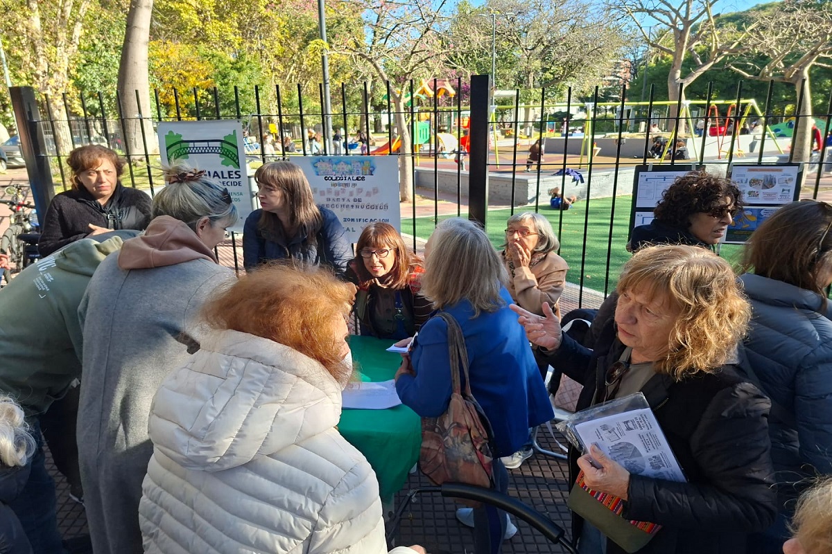 COLEGIALES DEFIENDE LA IDENTIDAD BARRIAL