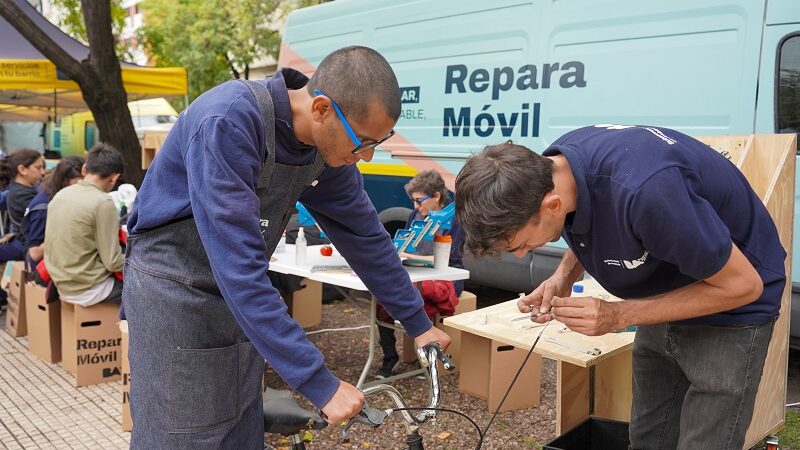 EL REPARA MÓVIL RECORRE LA CIUDAD