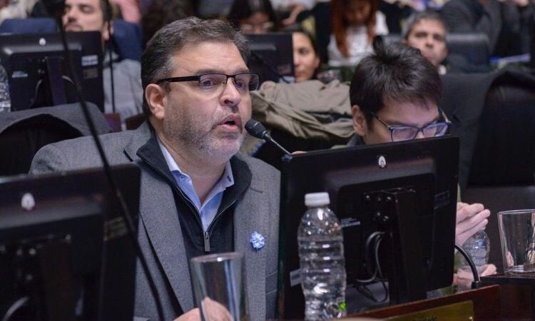 PRESENTAN LA “LEY ANTI MOYANO” PARA QUE EL GOBIERNO PORTEÑO NO TENGA QUE PAGAR INDEMNIZACIONES