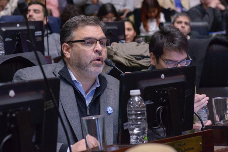 PRESENTAN LA “LEY ANTI MOYANO” PARA QUE EL GOBIERNO PORTEÑO NO TENGA QUE PAGAR INDEMNIZACIONES