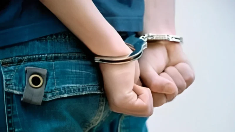 UNA JUEZA PORTEÑA DECLARÓ INCONSTITUCIONAL LA BAJA DE LA EDAD DE IMPUTABILIDAD Y SOBRESEYÓ A UN CHICO DE 14 AÑOS
