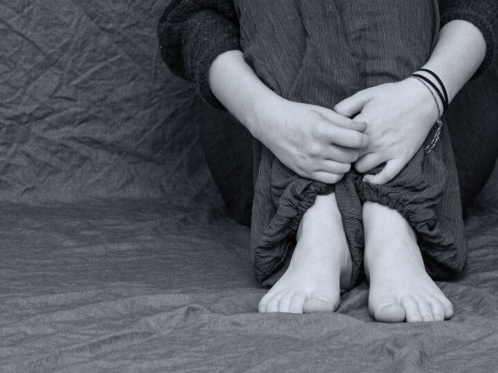 IMPULSAN REFORZAR LA PREVENCIÓN DEL SUICIDIO ADOLESCENTE EN LA CIUDAD