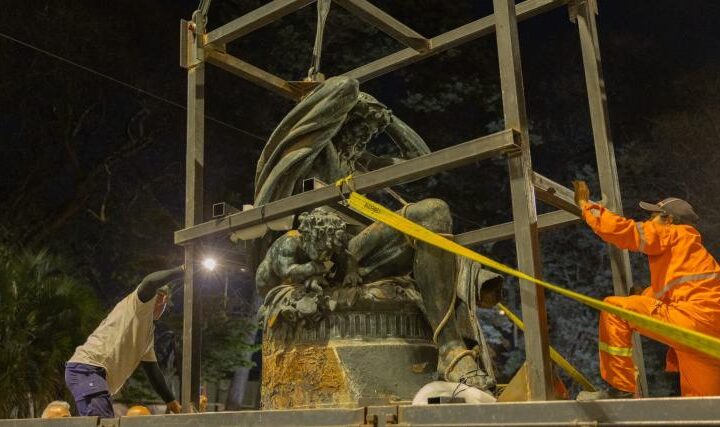 FUENTE MONUMENTAL: UNIRÁN EN UNA SÓLA PIEZA POR PRIMERA VEZ LAS PARTES DE LA ESCULTURA