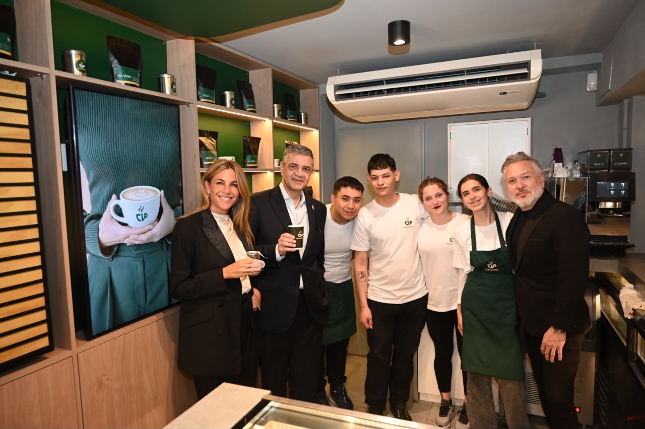 PROPONEN HOMENAJEAR AL PROGRAMA GASTRONÓMICO INCLUSIVO DE SENZA LIMITI